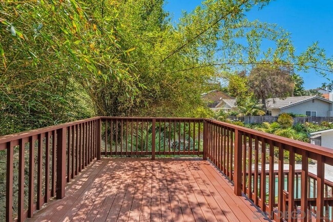 Building Photo - 2841 Cacatua St