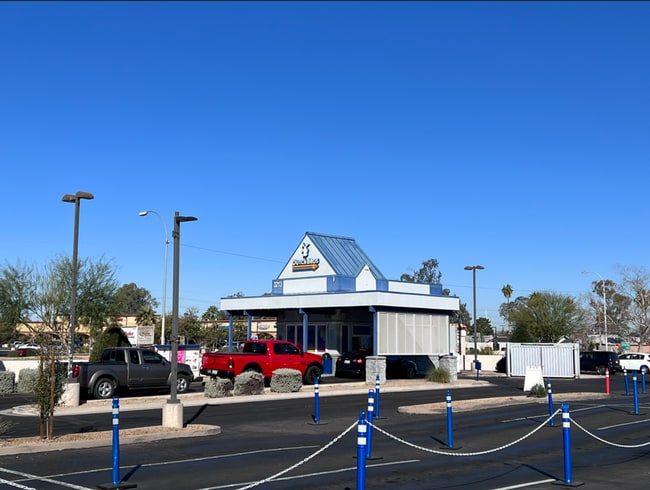 Building Photo - 5Bed/5Bath House at University Dr/Priest Dr! Move-In Ready on 05/07/2026! - 4 CAR CARPORT! NO HOA!