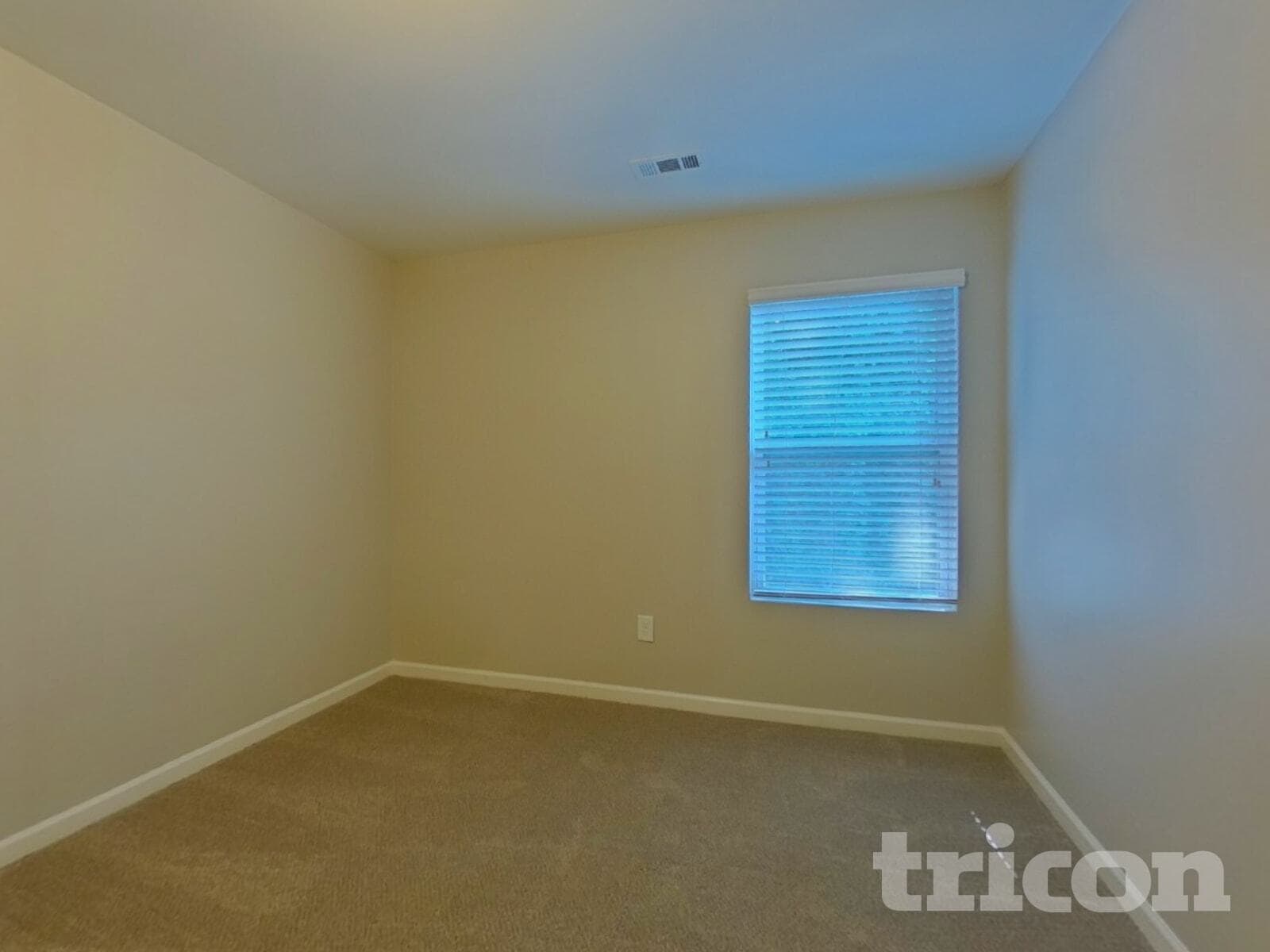 Building Photo - 2037 St Augustine Pl