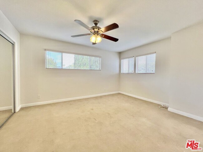 Building Photo - 1552 Berkeley St