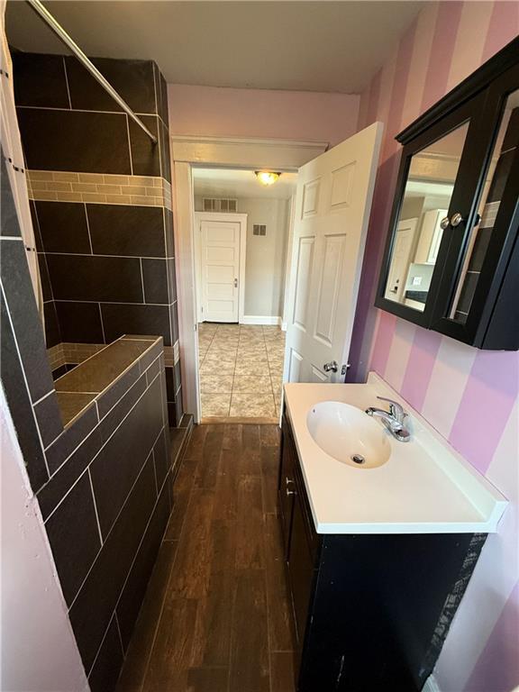 Building Photo - 57 Park Ave