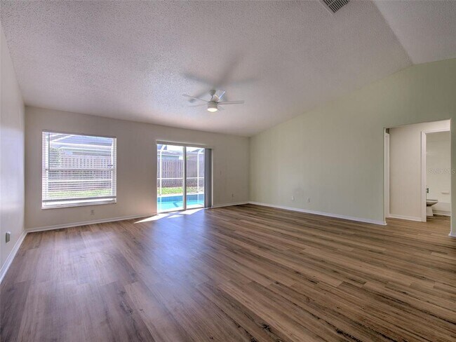 Building Photo - 11407 Wellman Dr