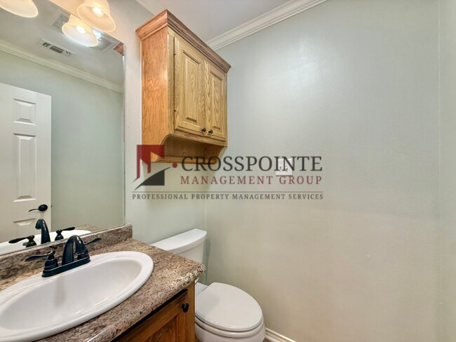 Building Photo - 3308 Moss Glen