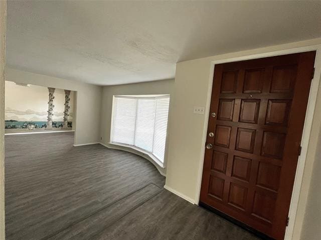 Building Photo - 6646 Hillwood Ln