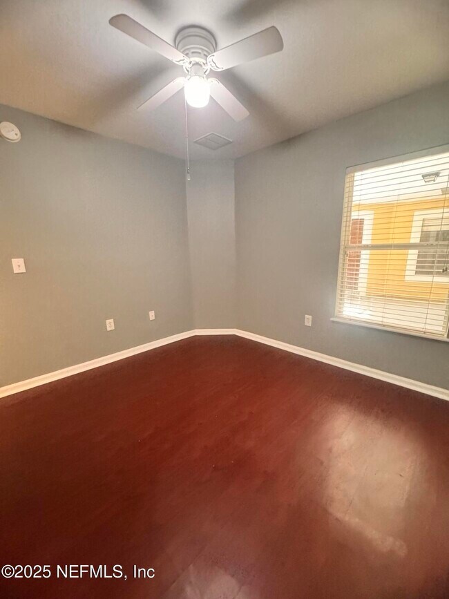 Building Photo - 6984 Ortega Woods Dr