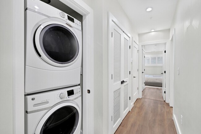 Building Photo - 1419 Upshur St NW