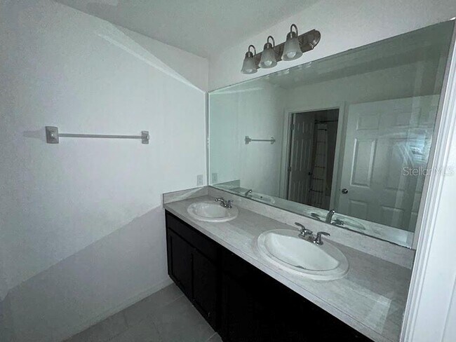 Building Photo - 4907 Conifer Cone Dr