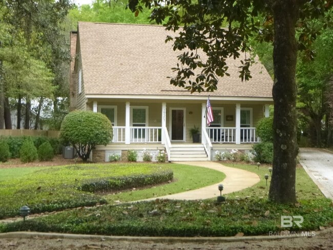Building Photo - 19307 Scenic Hwy 98