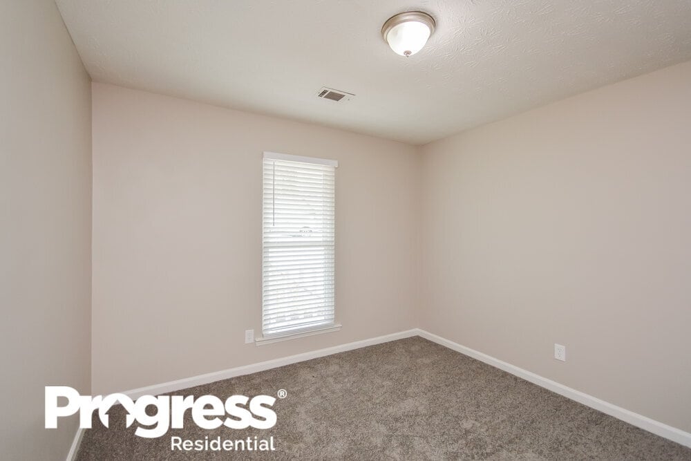 Building Photo - 7943 Taylor Cir