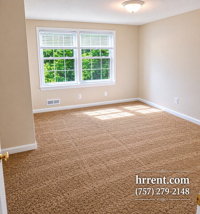 Building Photo - Amazing 3 Bedroom 2 Bathroom  Two-Story Single Family townhome located in the Nottingham-Westmore...