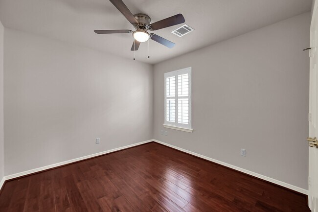Building Photo - 122 Snug Harbor Dr