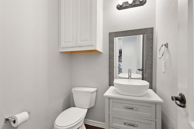 Building Photo - 5750 Baltic Blvd