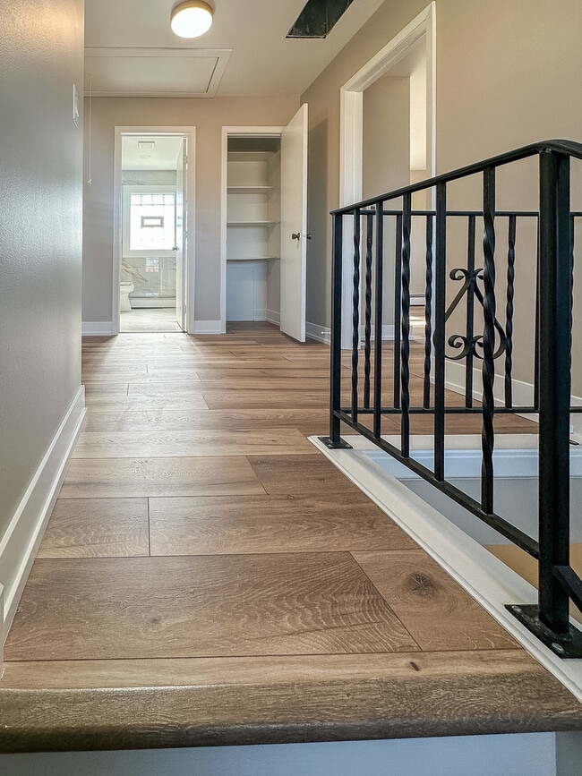 Building Photo - 4233 N Odell Ave