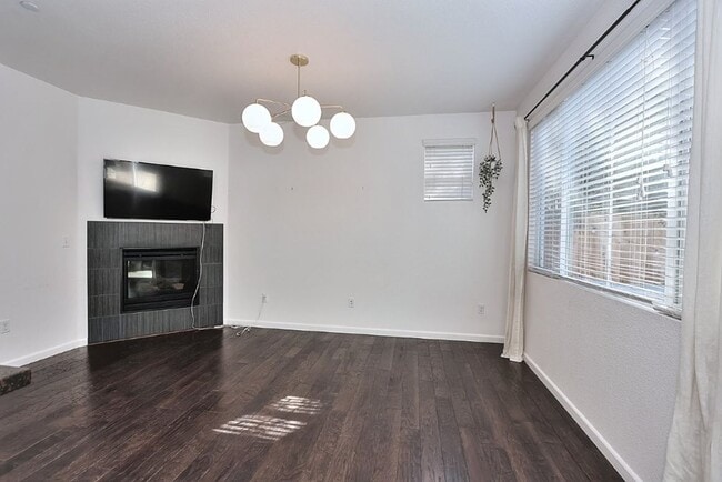 Building Photo - High Demand Park Place Home for Rent!