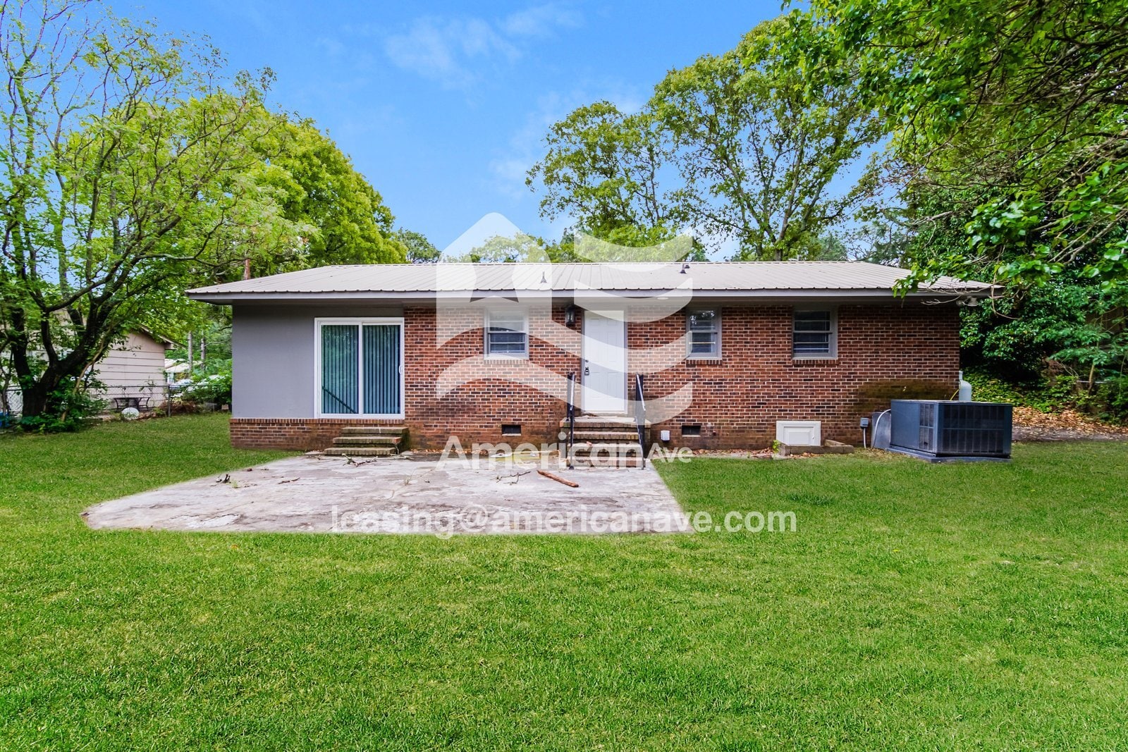 Building Photo - 1405 Hibiscus Rd