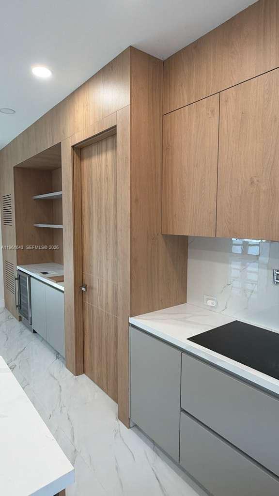 Building Photo - 1700 NE 18th St