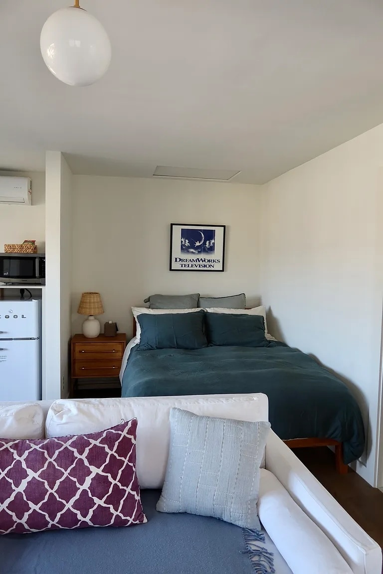 Building Photo - 1388 Lucile Ave