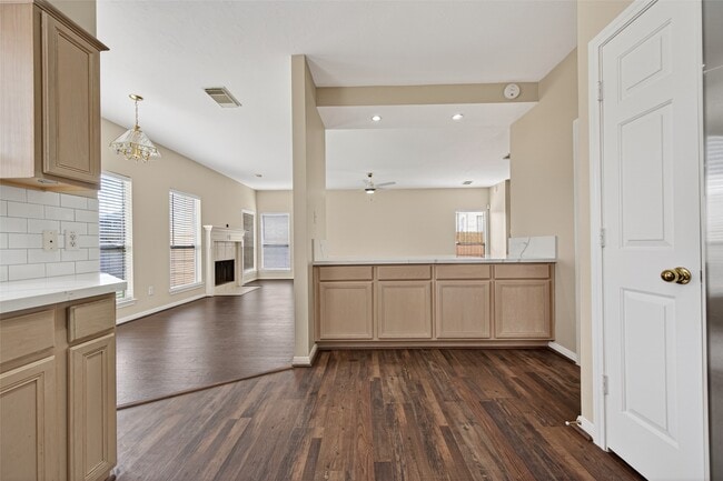 Building Photo - 9111 Winkbow Dr