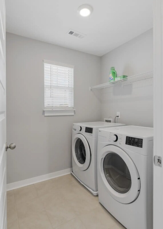 Building Photo - 129 Weller Ln