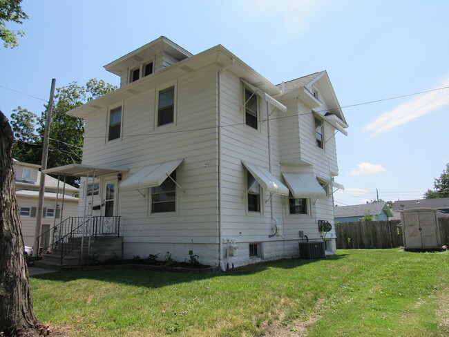 Building Photo - 239 W Hayes St