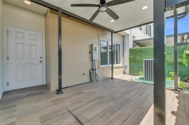Building Photo - 25871 SW 139th Path