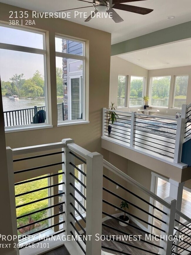 Building Photo - 2135 Riverside Pointe Dr