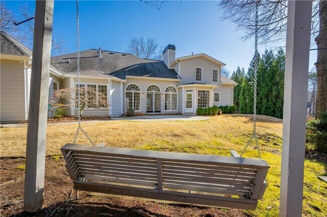 Building Photo - 4185 Waterford Dr