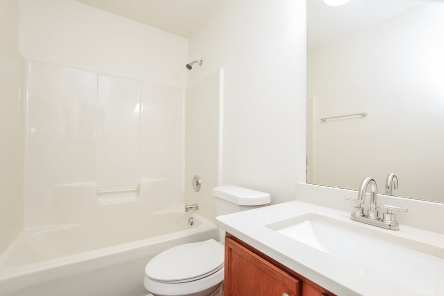 Building Photo - 4089 Counselors Dr