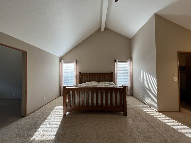 Building Photo - Light-Filled Three Bedroom Home with Private Bonus Space and Outdoor Living