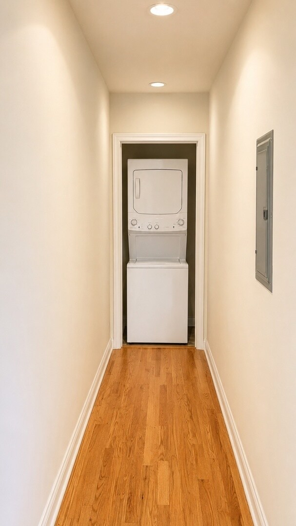 Building Photo - 3342 W 19th St