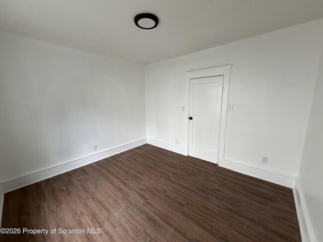 Building Photo - 771 Hazle St