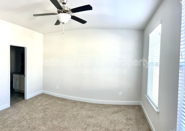 Building Photo - 3452 Sumersbe court