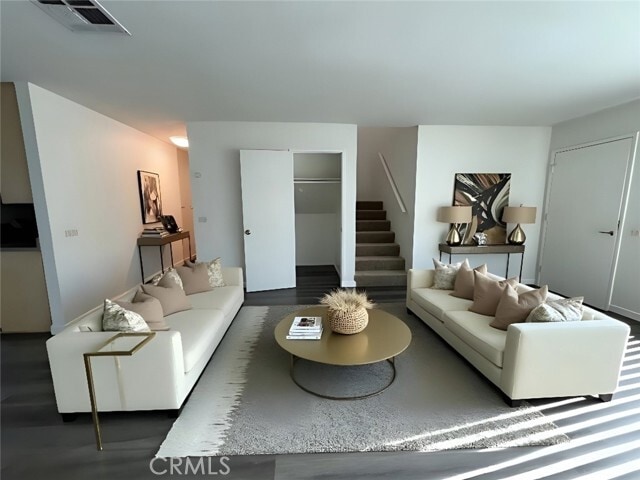 Building Photo - 74614 Driftwood Dr