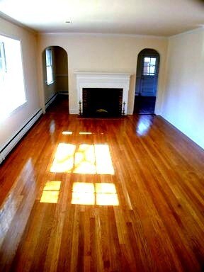 Building Photo - -- AVAILABLE APRIL 15TH -- 4 BR / 3 BA Raised Ranch, Brick home in Pinedale Farms (West End!), Av...