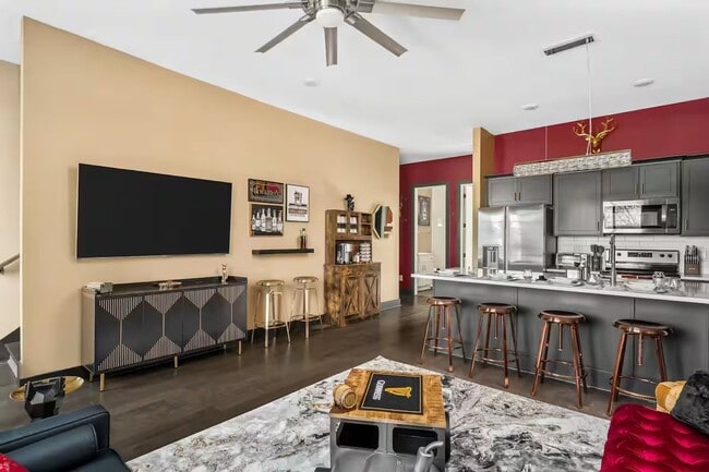 Building Photo - Modern 4 Bed, 4 Bath Townhouse with Rooftop Terrace in Nashville | 1,857 Sq Ft
