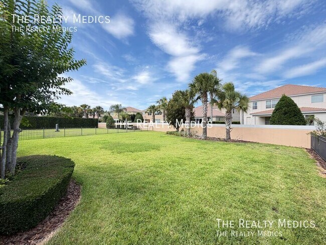 Building Photo - 11867 Padua Ln
