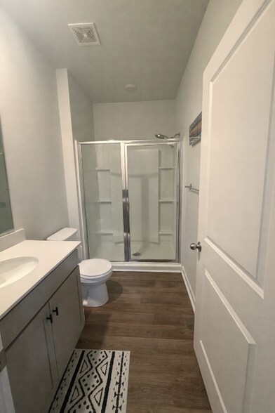 Building Photo - 329 Feldspar Ln