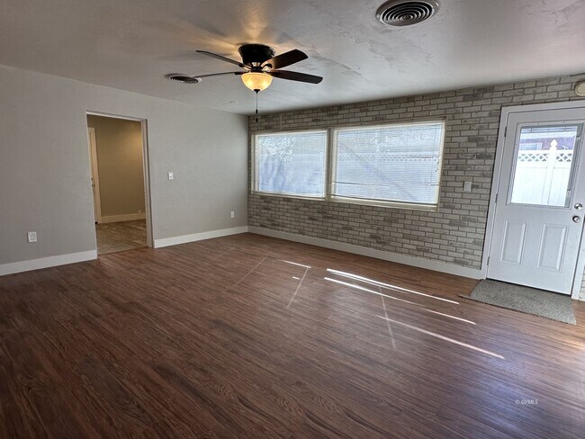Building Photo - 2883 Bigler Ave