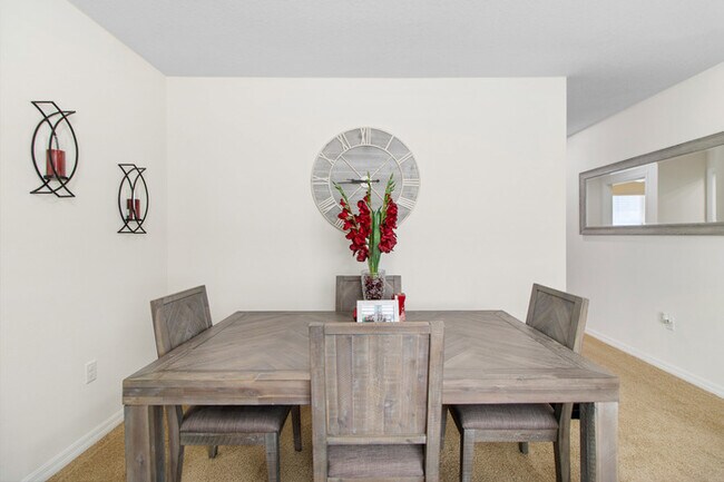 Building Photo - LIKE NEW Home For Rent in Southfork Lakes!