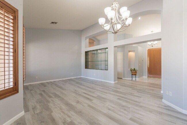 Building Photo - 7167 W Abraham Ln