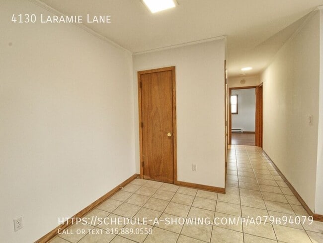 Building Photo - 4130 Laramie Ln