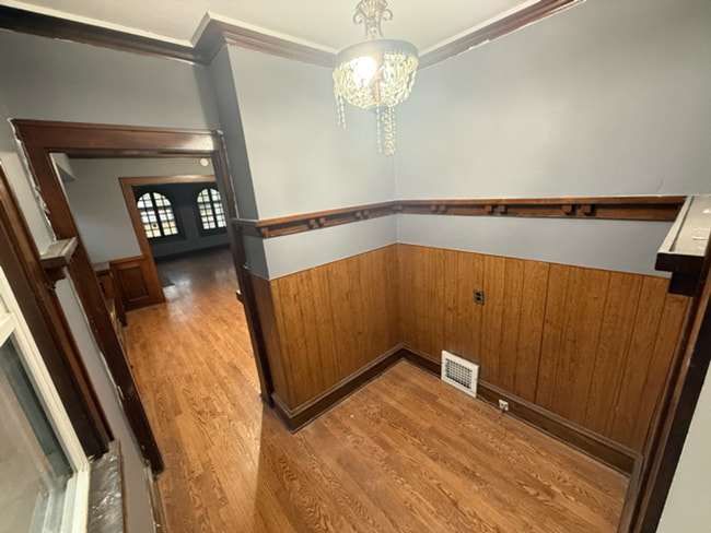 Building Photo - ? Updated 4BR/2BA Single-Family Home — Garage Parking, Water & Lawn Care Included ?