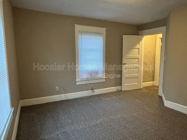 Building Photo - 1421 N Olney St