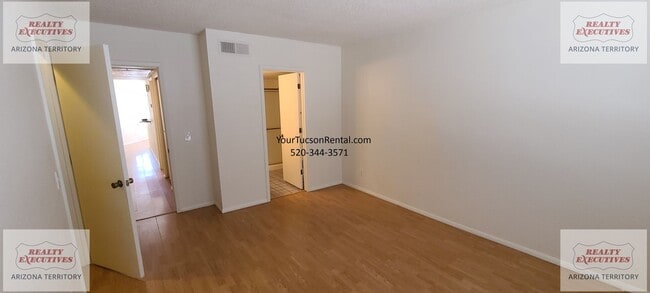 Building Photo - The Villages at Midvale Park - 2 Bedroom and 2 bathroom Condo