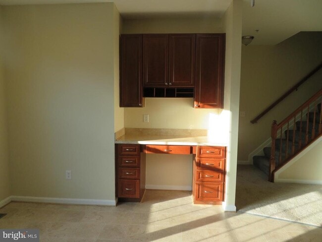 Building Photo - 3700 Bedford Dr