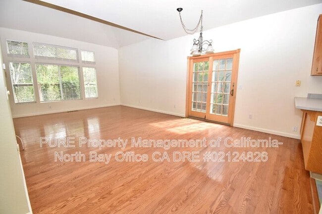 Building Photo - 7116 Marsh Way