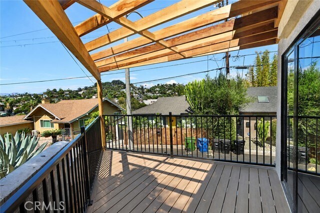 Building Photo - 3434 Larissa Dr
