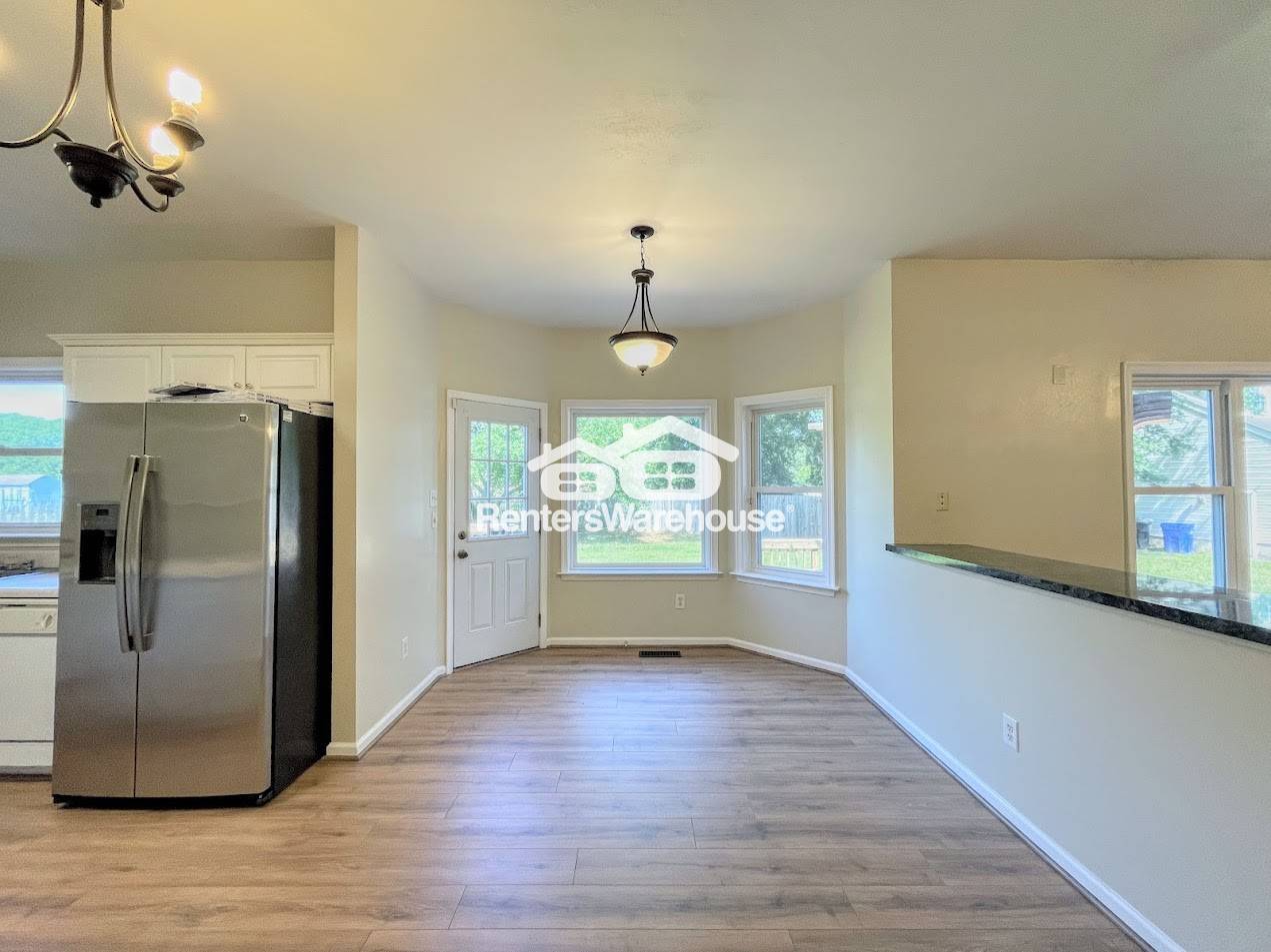 Building Photo - 3512 Canterbury Dr