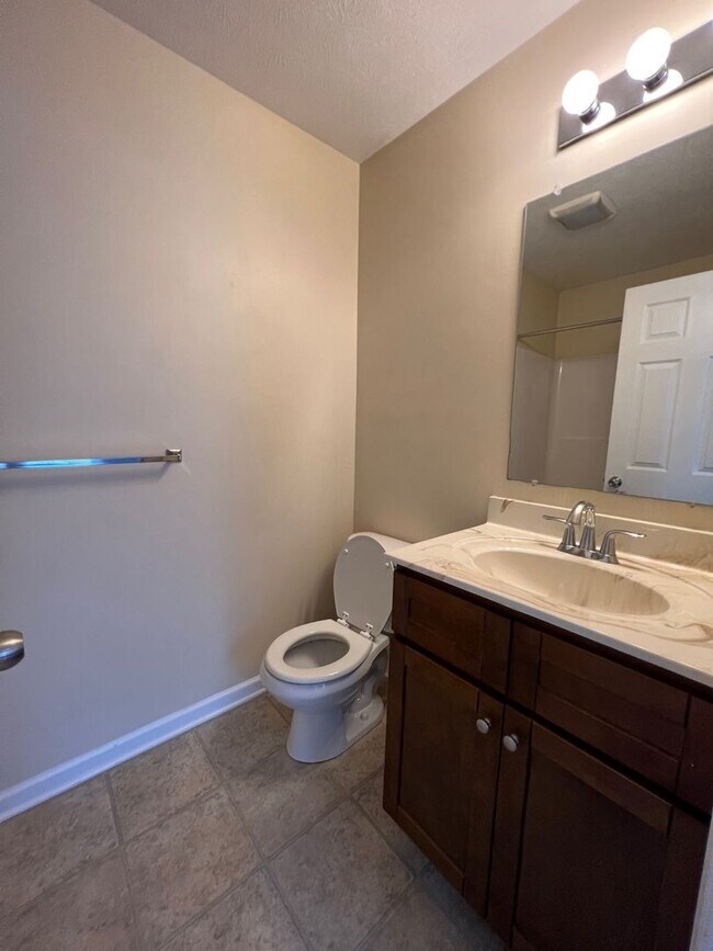 Building Photo - 1238 Settlers Ln