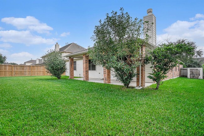 Building Photo - 1753 Silver Bend Dr